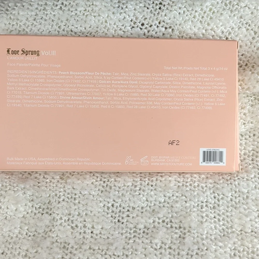 Artist Couture Love Sprung Face Palette in Vol. III, 3pods x 4g/14oz